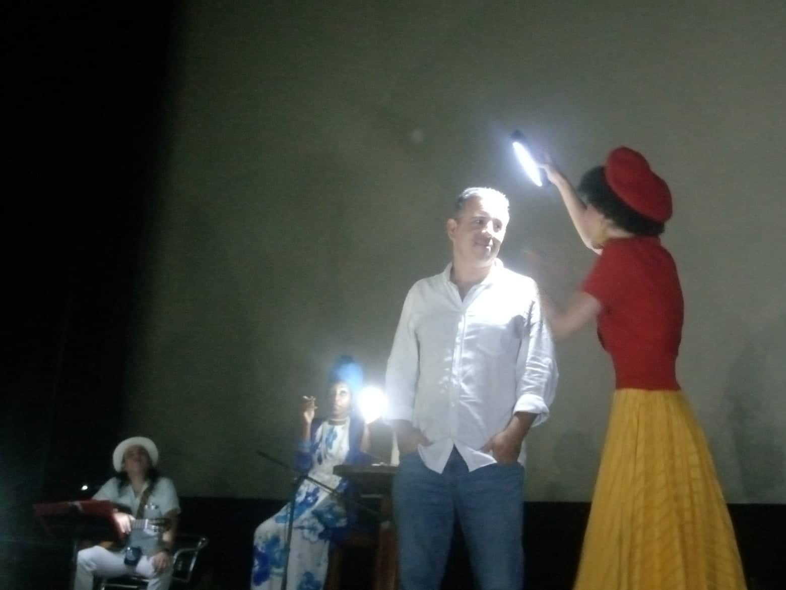 Concluye segunda temporada de presentaciones de la obra Candela