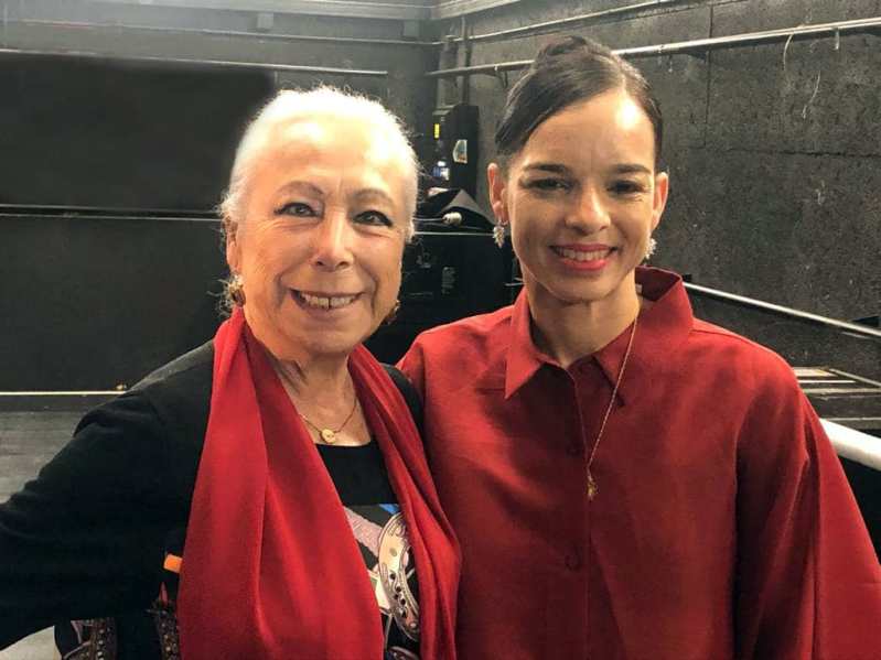 Asiste Cristina Hoyos a función del Ballet Nacional de Cuba en Sevilla (+Video)