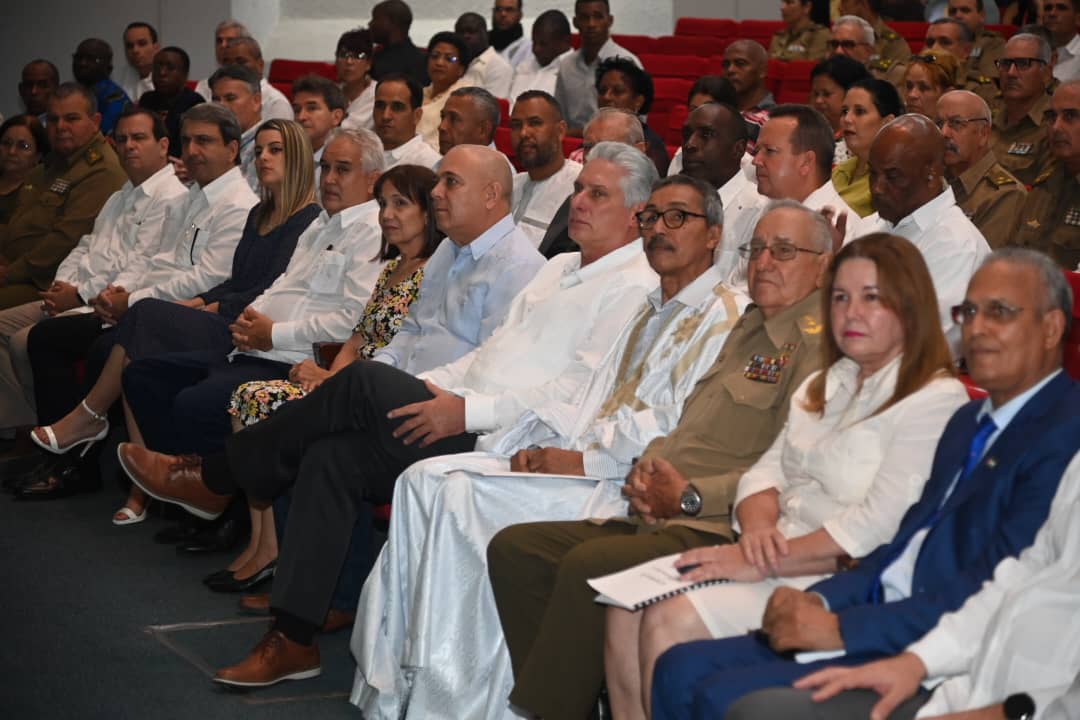 Asiste Díaz-Canel a acto por aniversario 50 del Frente Polisario