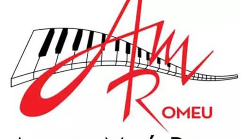 Empresa de Música y Espectáculos Antonio María Romeu celebra aniversario 45