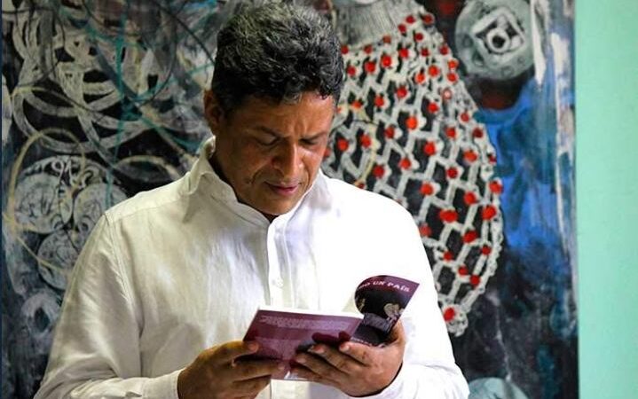 Presentan libro Tejiendo un país de Reynaldo Cedeño