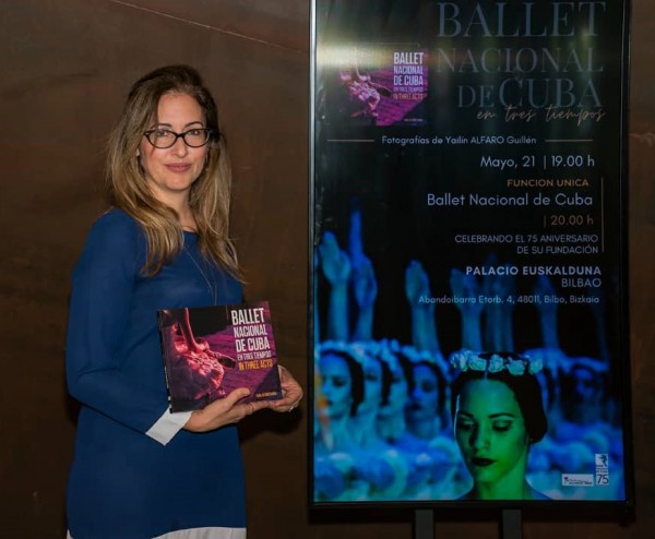 Presentan en Bilbao libro de fotografías sobre el Ballet Nacional de Cuba