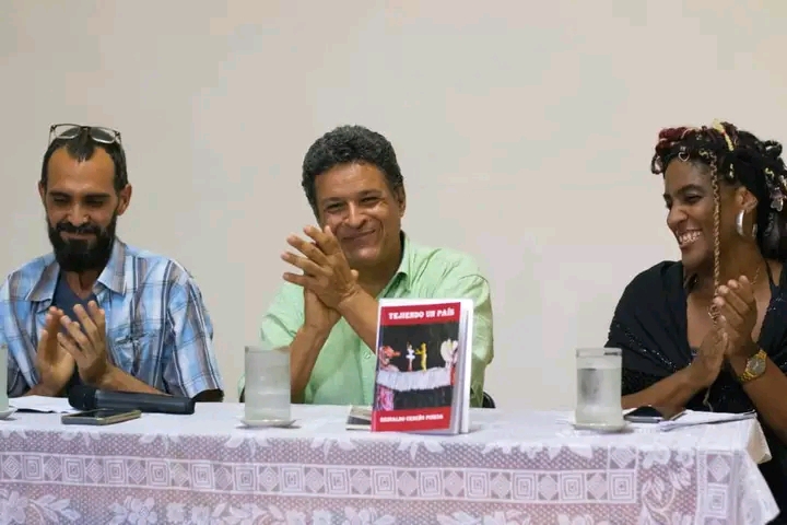 Celebran en recital poético cumpleaños 55 de Reinaldo Cedeño Pineda