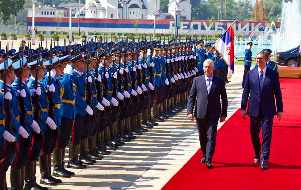 Mandatario serbio recibe a presidente Díaz-Canel