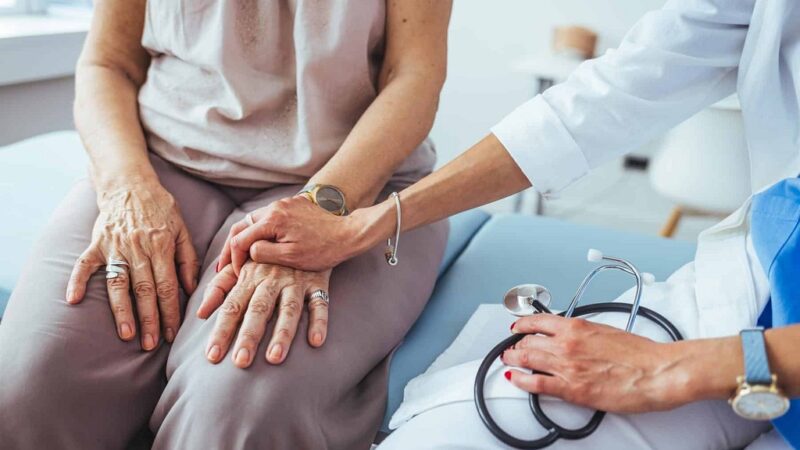 Avanza ensayo clínico de fármaco para el Alzheimer en Cuba