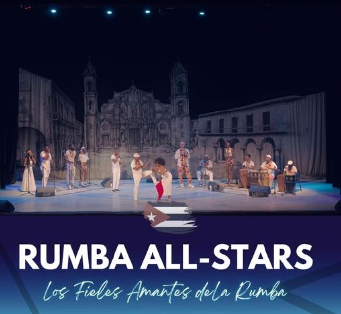 La danza y el verso celebran los 26 años de la Casa de la Poesía