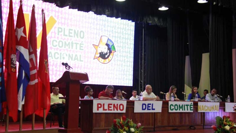 Ante la adversidad, la juventud cubana presente