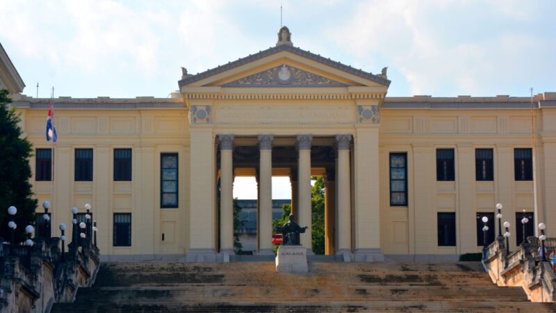 Convocan al tercer Encuentro Nacional de Estudios Culturales FENHI 2023