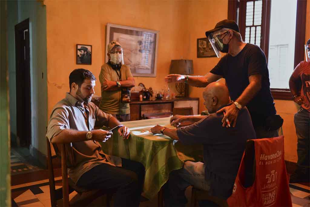 Estrenan filme am pm de cineasta cubano Alejandro Gil