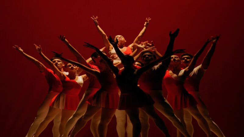 Ballet Nacional de Cuba ofrece programa concierto para celebrar su aniversario 75