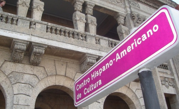 Andar con los andantes y Rutas especiales para descubrir la ciudad con mirada nueva