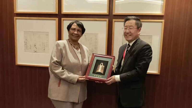 Cuba pondera desde China rol de la educación en desarrollo sostenible