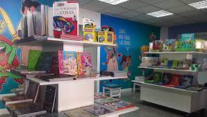 Librería de la Casa Editorial Abril. Foto: Cubadebate