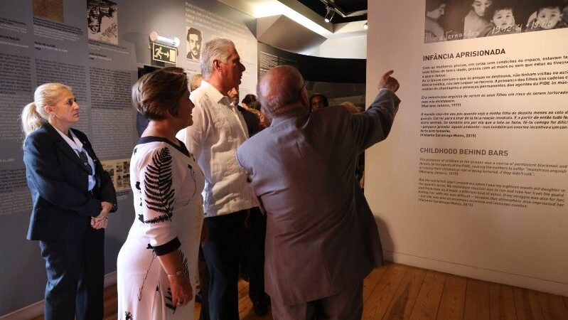 Inicia Díaz-Canel jornada de sábado en Portugal con visita al Museo de Aljube