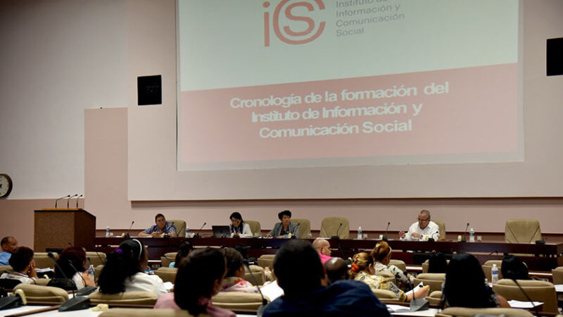 Analizan retos culturales y educativos para el desarrollo, en Parlamento cubano