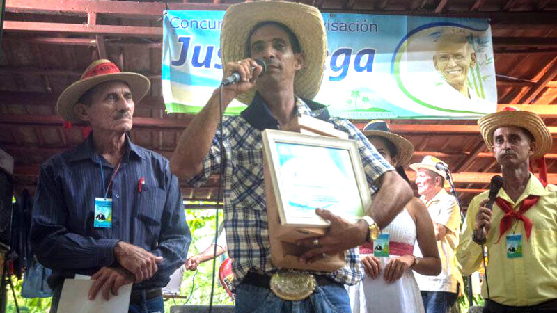 Entregan en Las Tunas Premio Nacional de Improvisación Justo Vega