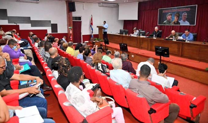 Participa Presidente Díaz-Canel en Taller de Innovación Agraria