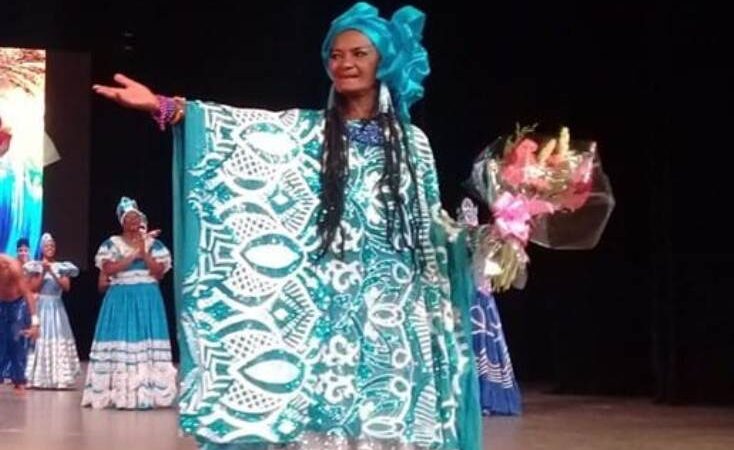 Otorgan Premio Olorum 2023 a la bailarina y cantante Berta Armiñán Linares