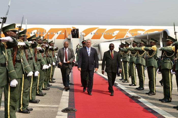 Presidente de Cuba cumple visita oficial a Angola