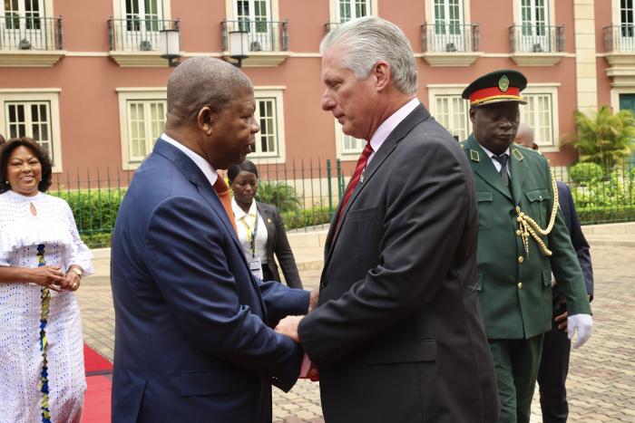 Angola despide con cariño a Díaz-Canel