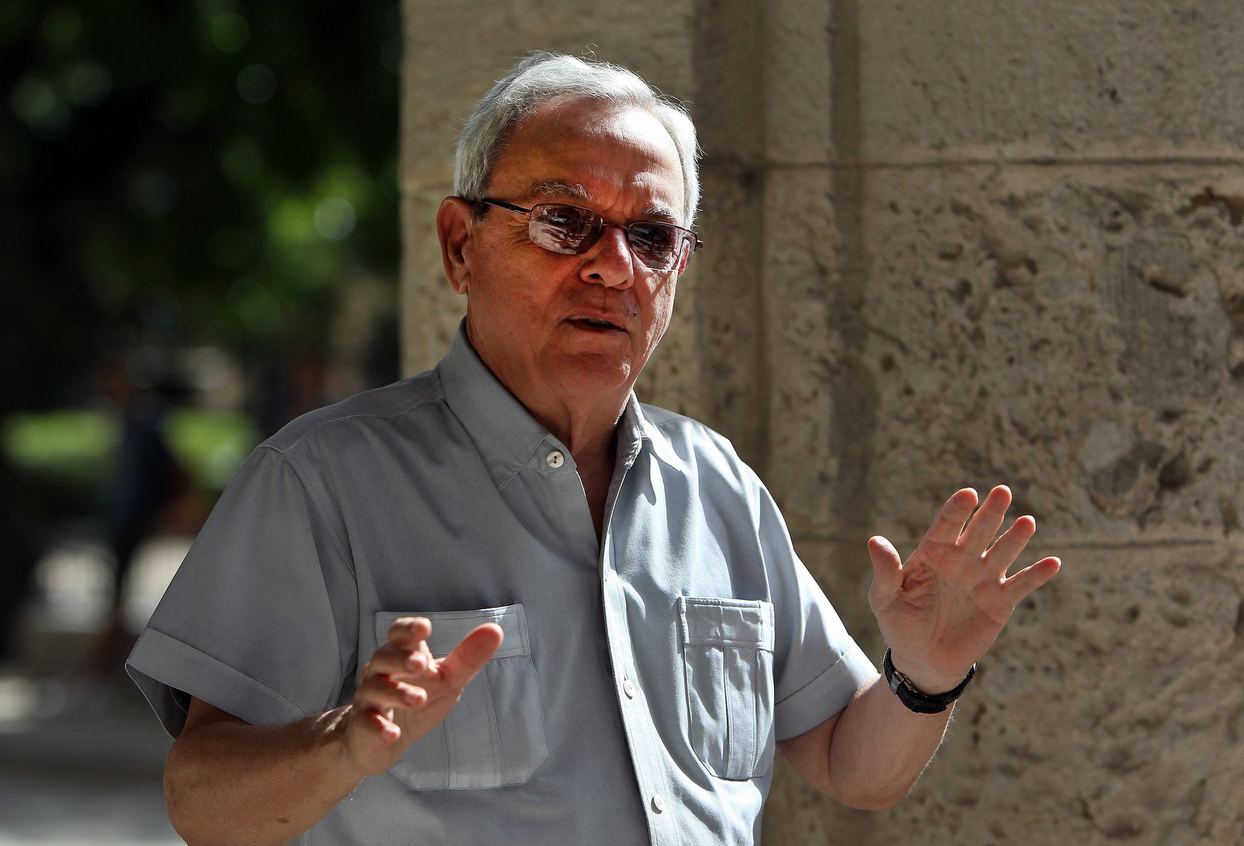 Homenaje a Eusebio Leal Spengler desde exposición fotográfica en Casa Tejas Verdes