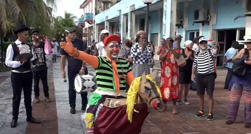 Teatro y animación en jornada de Teasur en la Isla de la Juventud