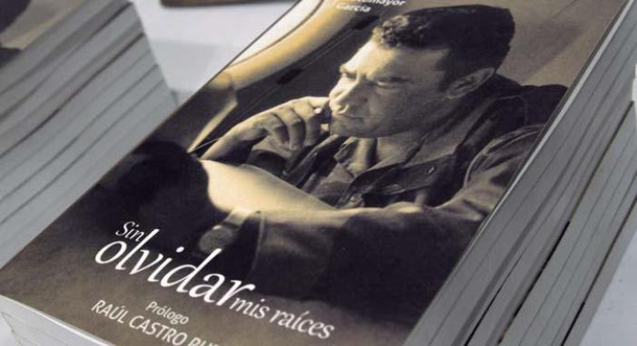 Publica editorial Capitán San Luis libro Sin olvidar mis raíces