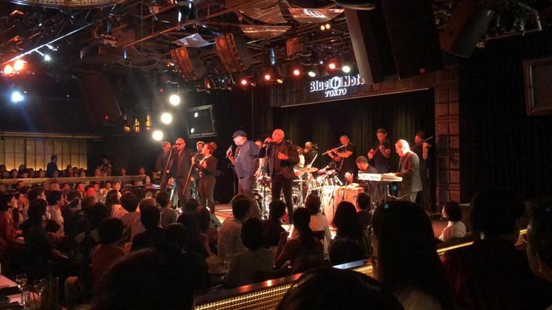 Orquesta Los Van Van realiza gira por Japón