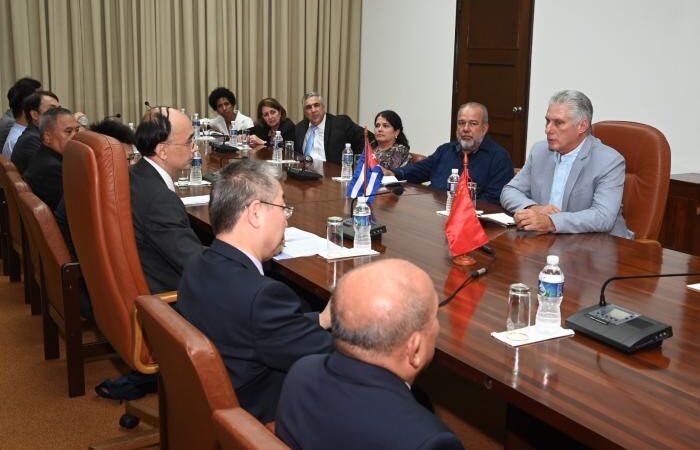 Reconoce Díaz-Canel relaciones de Cuba y China en la biotecnología
