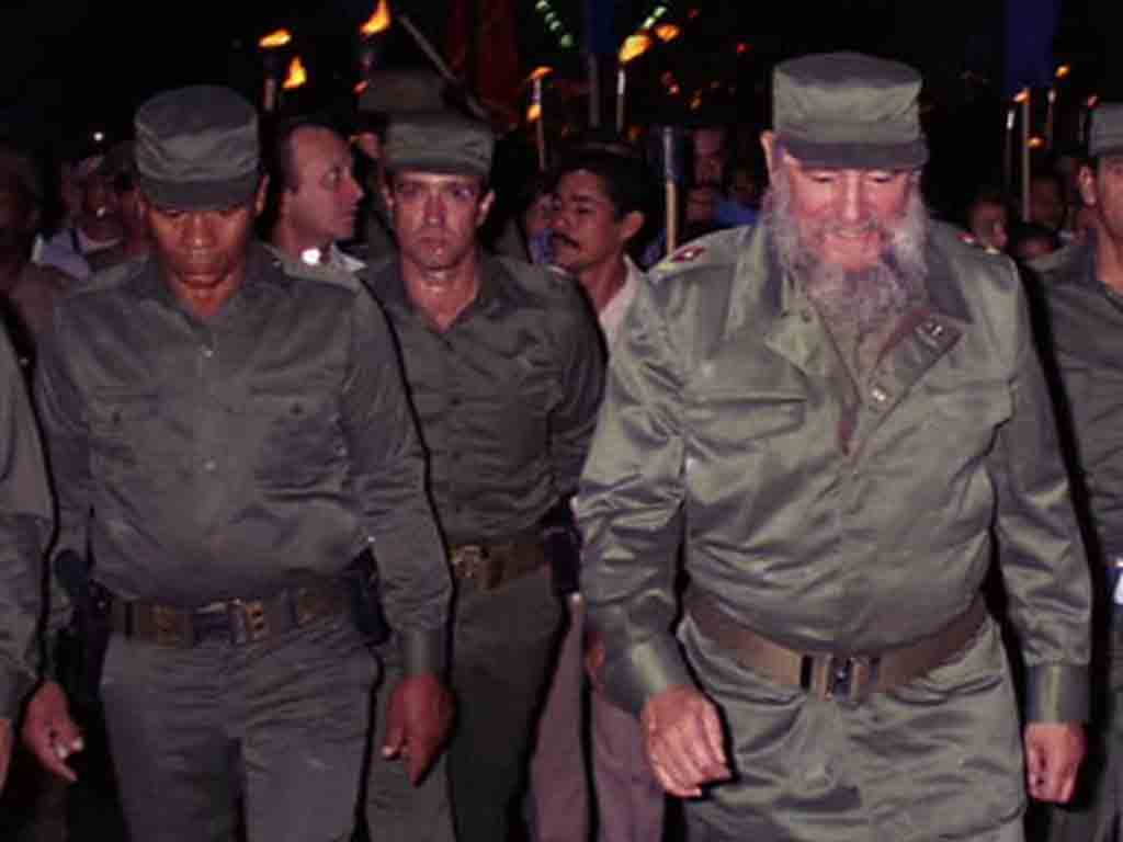 Reconoce presidente de Cuba labor de Dirección de Seguridad Personal