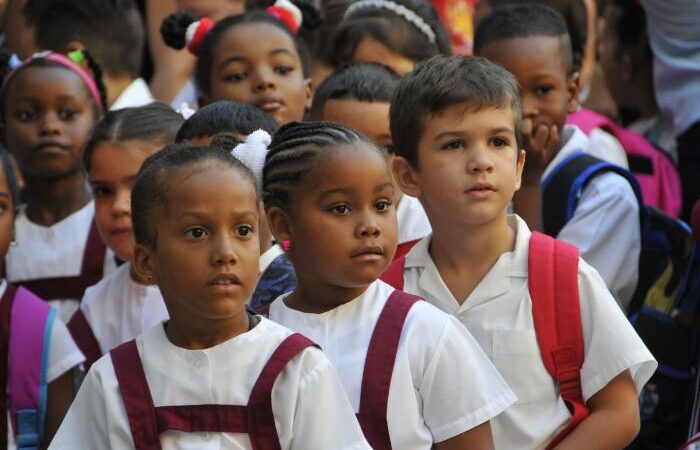 ¡A las aulas, con entusiasmo renovado!