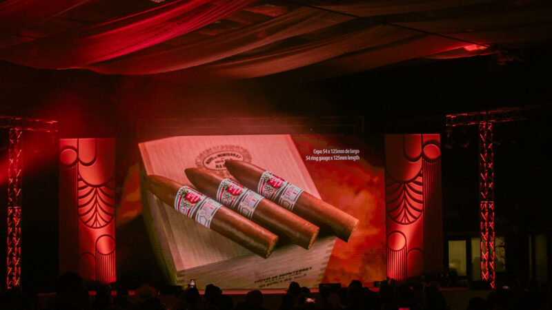 Habanos, S.A. presentó en exclusiva mundial Hoyo de Monterrey Epicure no. 3 en España