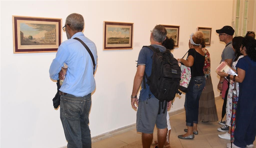 Inauguran muestra de grabados británicos en Cuba