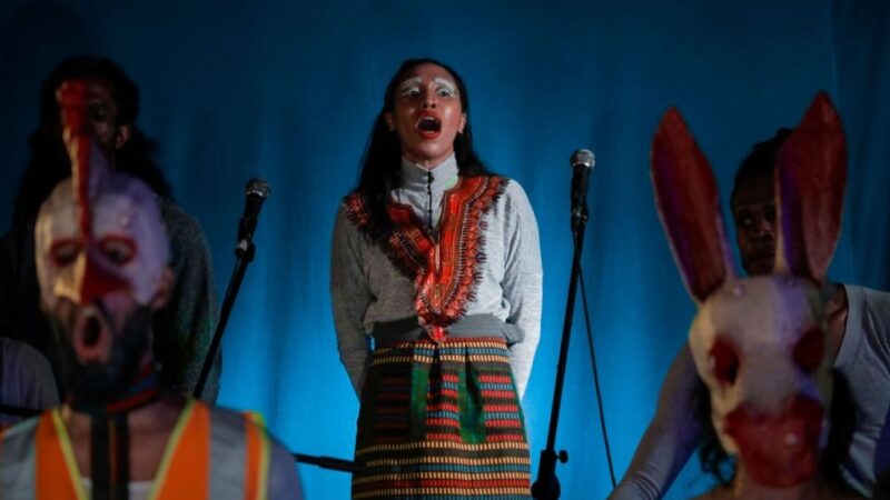 Estrenará La caja negra obra Luces de Neón en Santiago de Cuba