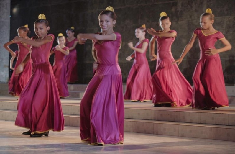 Abierta matrícula para Talleres Vocacionales de Lizt Alfonso Dance Cuba y MalecónArt 255