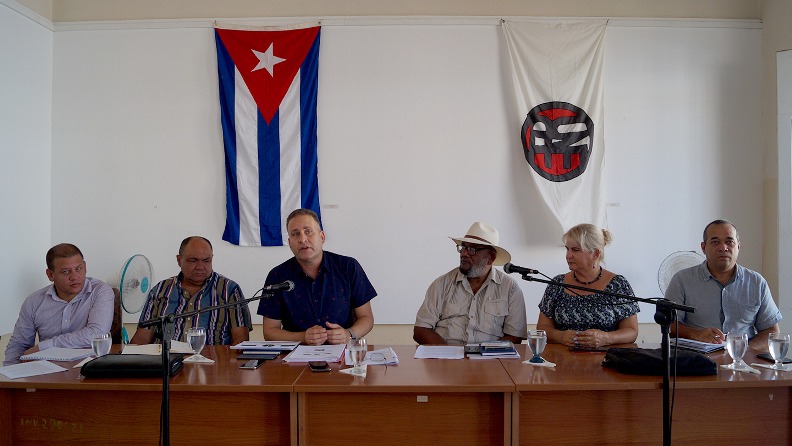 Preparan en Granma y Holguín X Congreso de la UNEAC