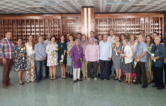 Reconoce Central de Trabajadores de Cuba al Ballet Nacional