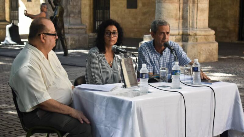Novela Chérie distinguió el Sábado del Libro dedicado a Ítalo Calvino