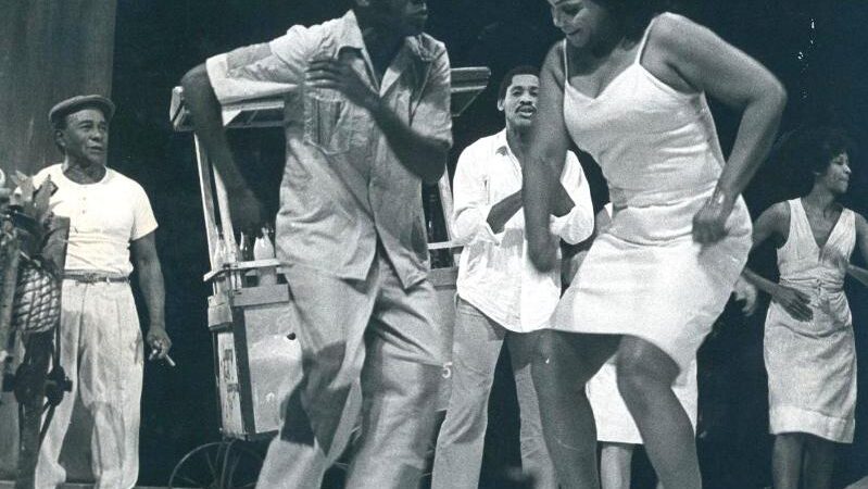 El tema racial en el teatro cubano