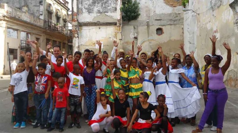 Elogian en Panamá labor de proyecto sociocultural comunitario cubano Cabildo Quisicuaba
