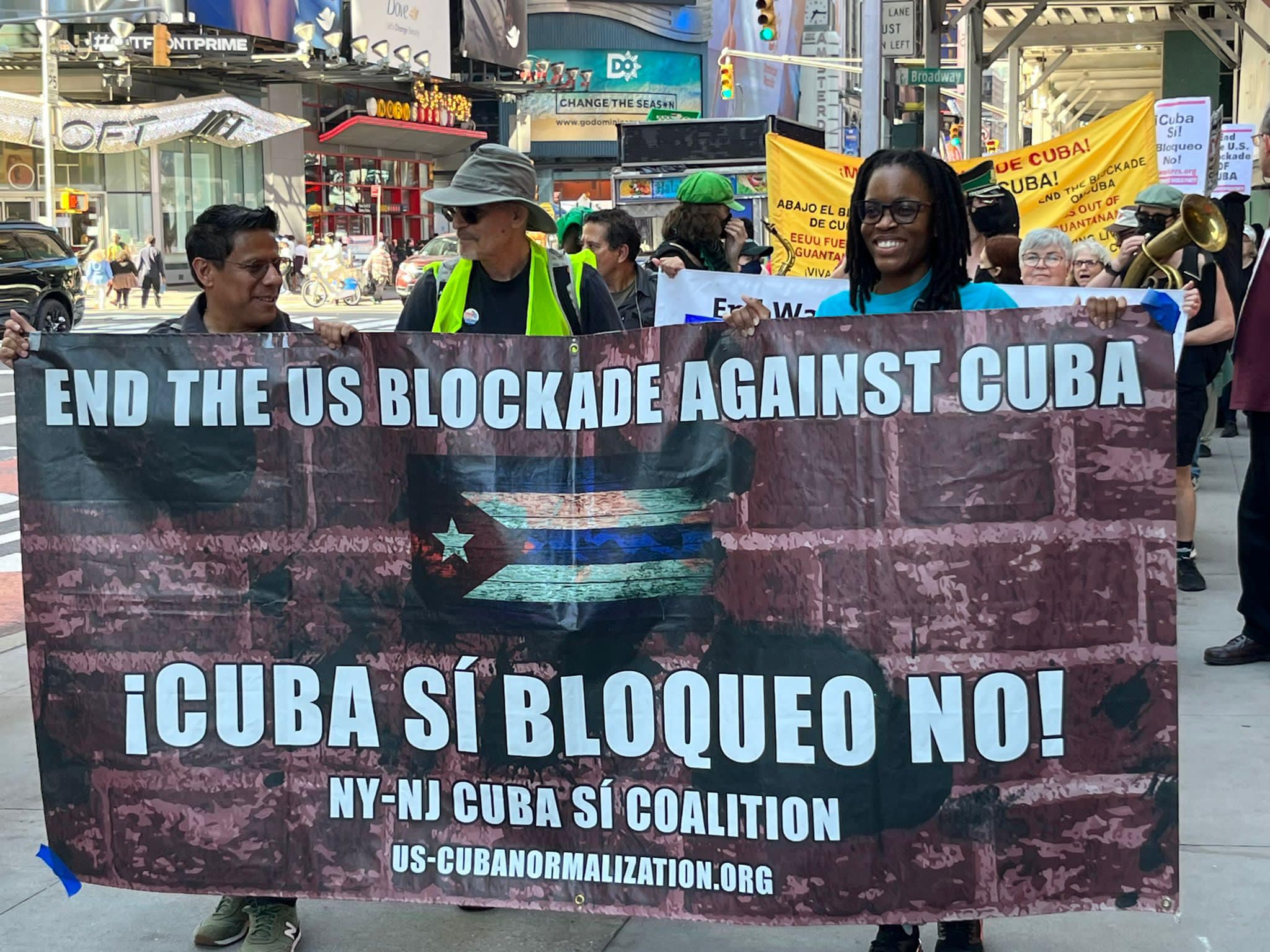 Caravanas de amor por Cuba en EEUU