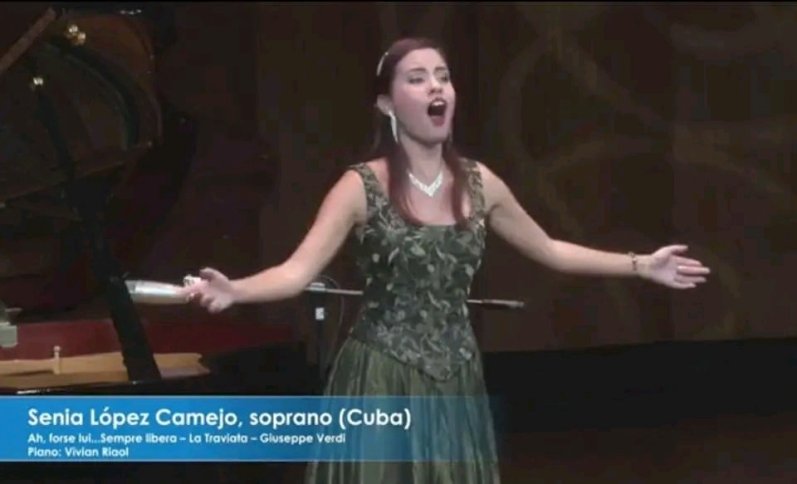 Soprano holguinera gana premio en concurso latinoamericano de canto lírico