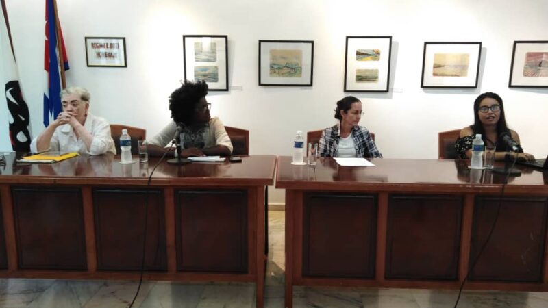 Conferencia de Eduardo Kusnir clausura Coloquio del XXXV Festival de Música Contemporánea de La Habana