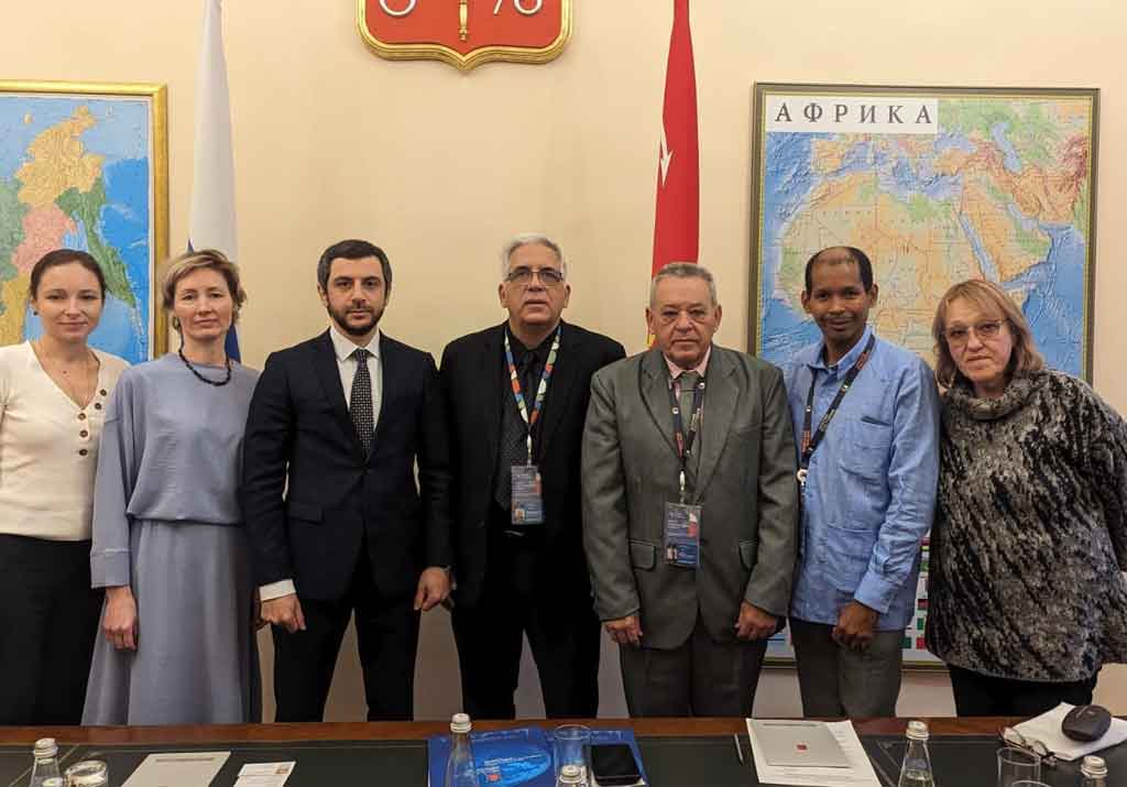 Cuba y ciudad de San Petersburgo estrechan relaciones culturales
