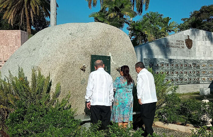 En nombre del pueblo de Cuba, homenaje a Fidel desde la heroica Santiago