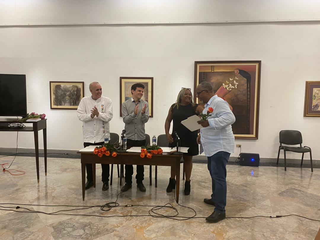 Entrega Instituto de Investigación Cultural Juan Marinello Premio Memoria Viva 2023
