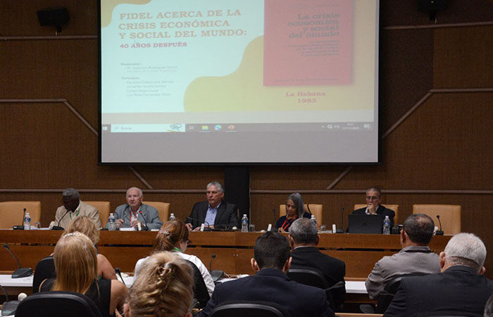 Participa Presidente de Cuba en panel sobre vigencia de ideas de Fidel Castro