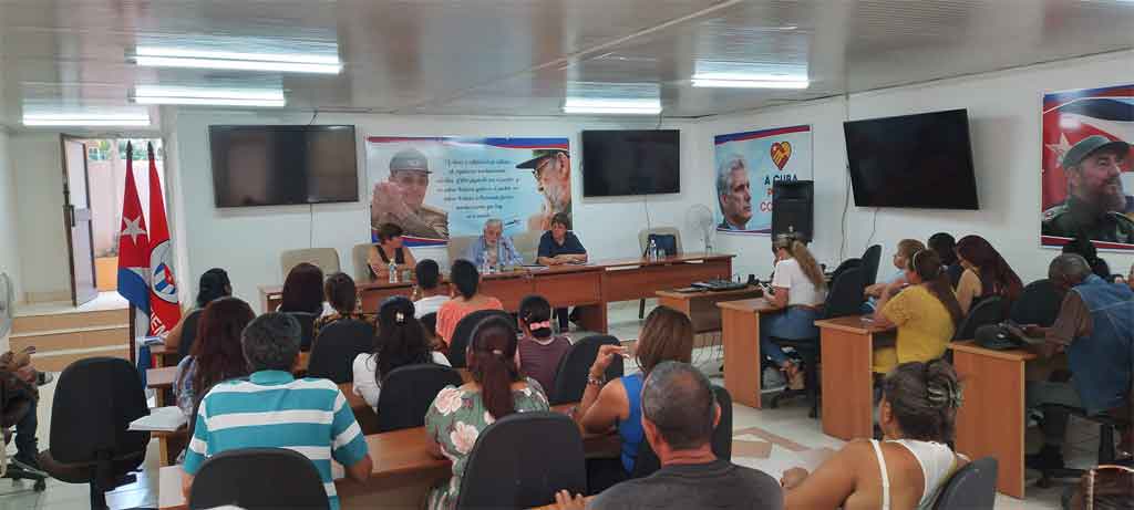 Presentan en Cuba revista de la Red en Defensa de la Humanidad