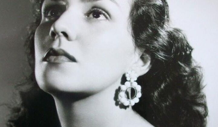 Raquel Revuelta: Fuego y magisterio en la escena cubana