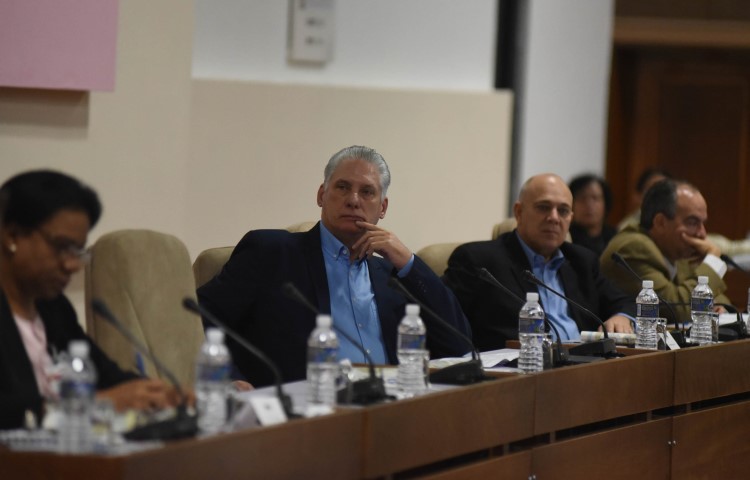 Destaca Díaz-Canel papel de la prensa revolucionaria en Cuba